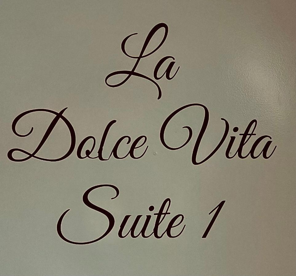 La Dolce Vita Suites Леэварден Экстерьер фото