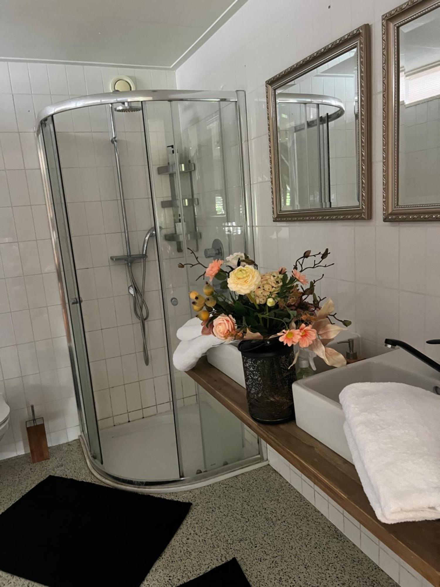 La Dolce Vita Suites Леэварден Экстерьер фото